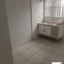 Aluga, sobrado, Chácaras Luzia Vicente, Bragança Paulista-SP