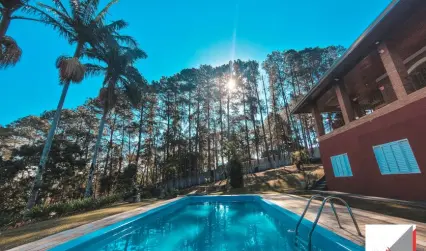 Vende-se Chácara Mobiliada 6 Quartos, Aceita Financiamento, Fernão D
