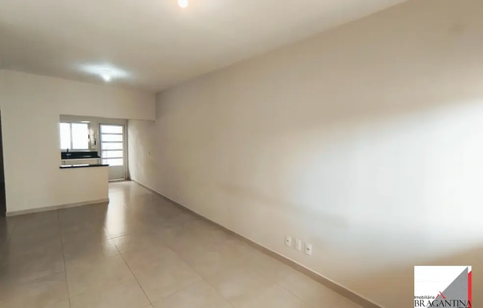 Vende, casa, térrea, Vino Barolo, zona norte, Bragança Paulista-SP