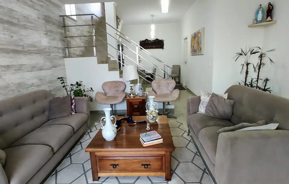 Vende, permuta, casa, zona sul, Jardim América, Bragança Paulista-SP