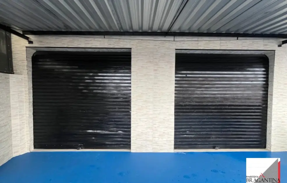 Vende, sobrado, uso misto, Jardim São Cristovão, Bragança Pta-SP