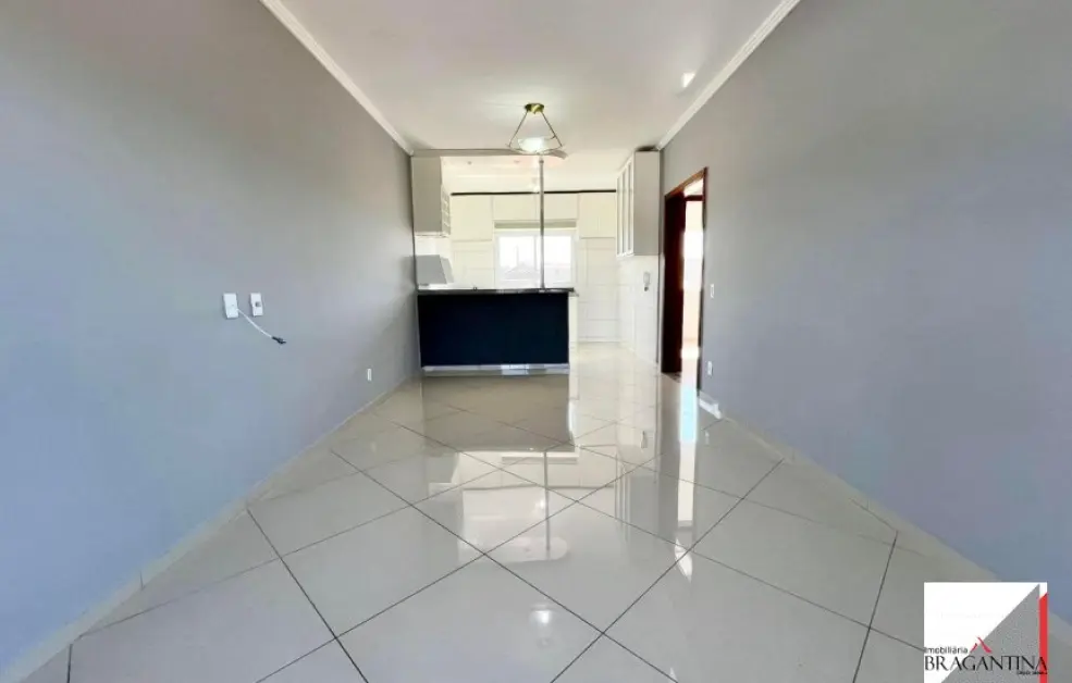 Vende, apartamento, Vila Gato, Centro, Bragança Paulista, SP.