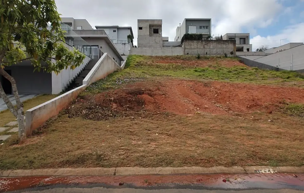 Vende, terreno, Residencial Campos do Conde - Bragança Paulista-SP