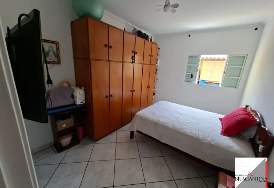 Vende, casa, térrea, Vila Batista, zona norte, Bragança Paulista-SP - Foto 8