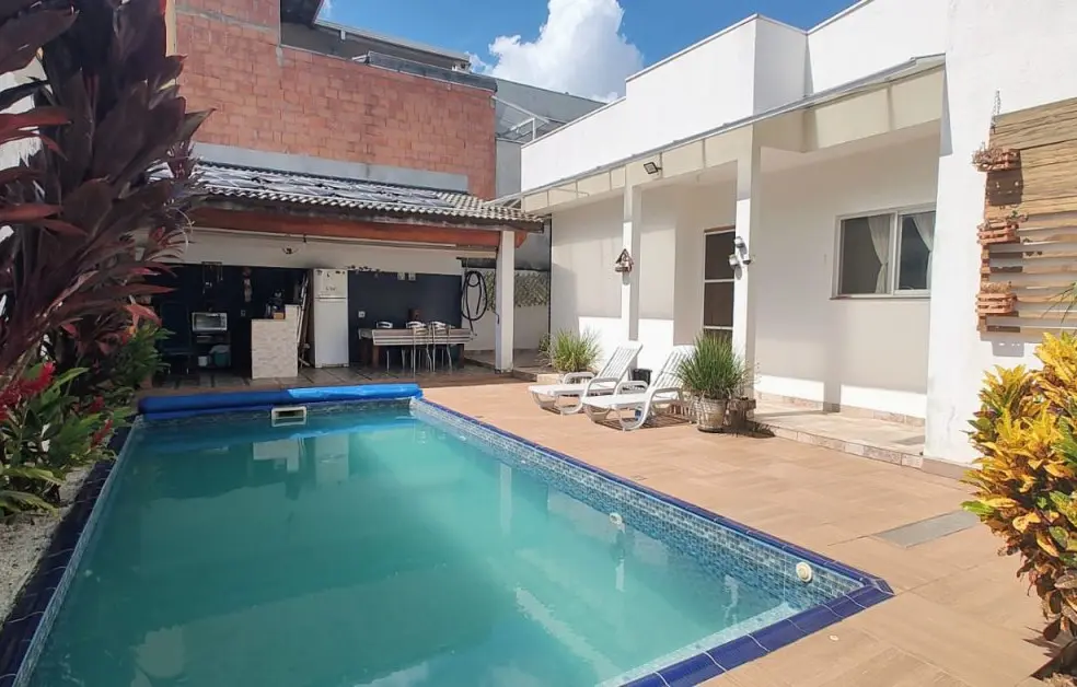 Vende, sobrado, Residencial Quinta dos Vinhedos, Bragança Paulista-SP