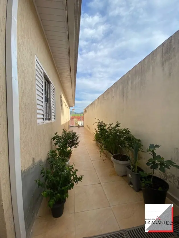 Vende, Casa, Jd. Águas Claras, Bragança Paulista - SP