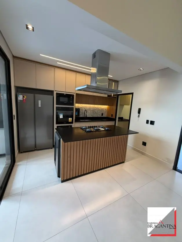 Vende, casa, Vino Barolo, zona norte, Bragança Paulista-SP