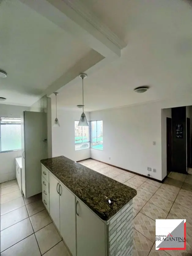 Vende, apartamento, Colinas da Mantiqueira, Bragança Paulista-SP