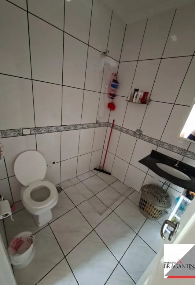 Vende, casa, térrea, Vila Batista, zona norte, Bragança Paulista-SP - Foto 12