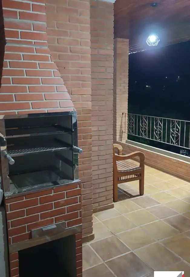 Vende-se Chácara Mobiliada 6 Quartos, Aceita Financiamento, Fernão D - Foto 1