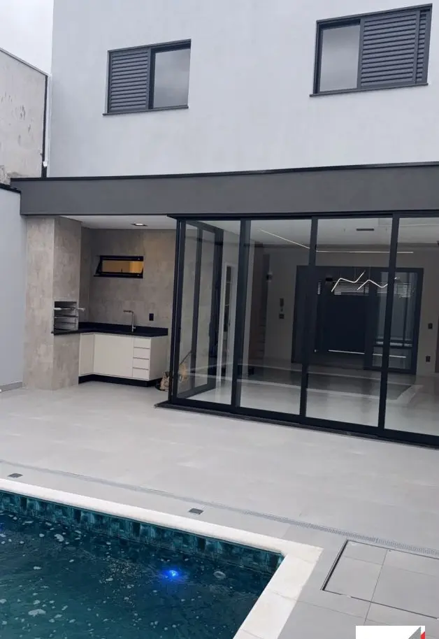 Vende, sobrado, Vino Barolo, zona norte, Bragança Paulista-SP - Foto 0