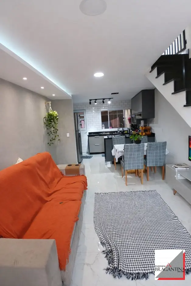 Vende, sobrado, condomínio Parque das Cerejeiras 3, Bragança Pta - SP